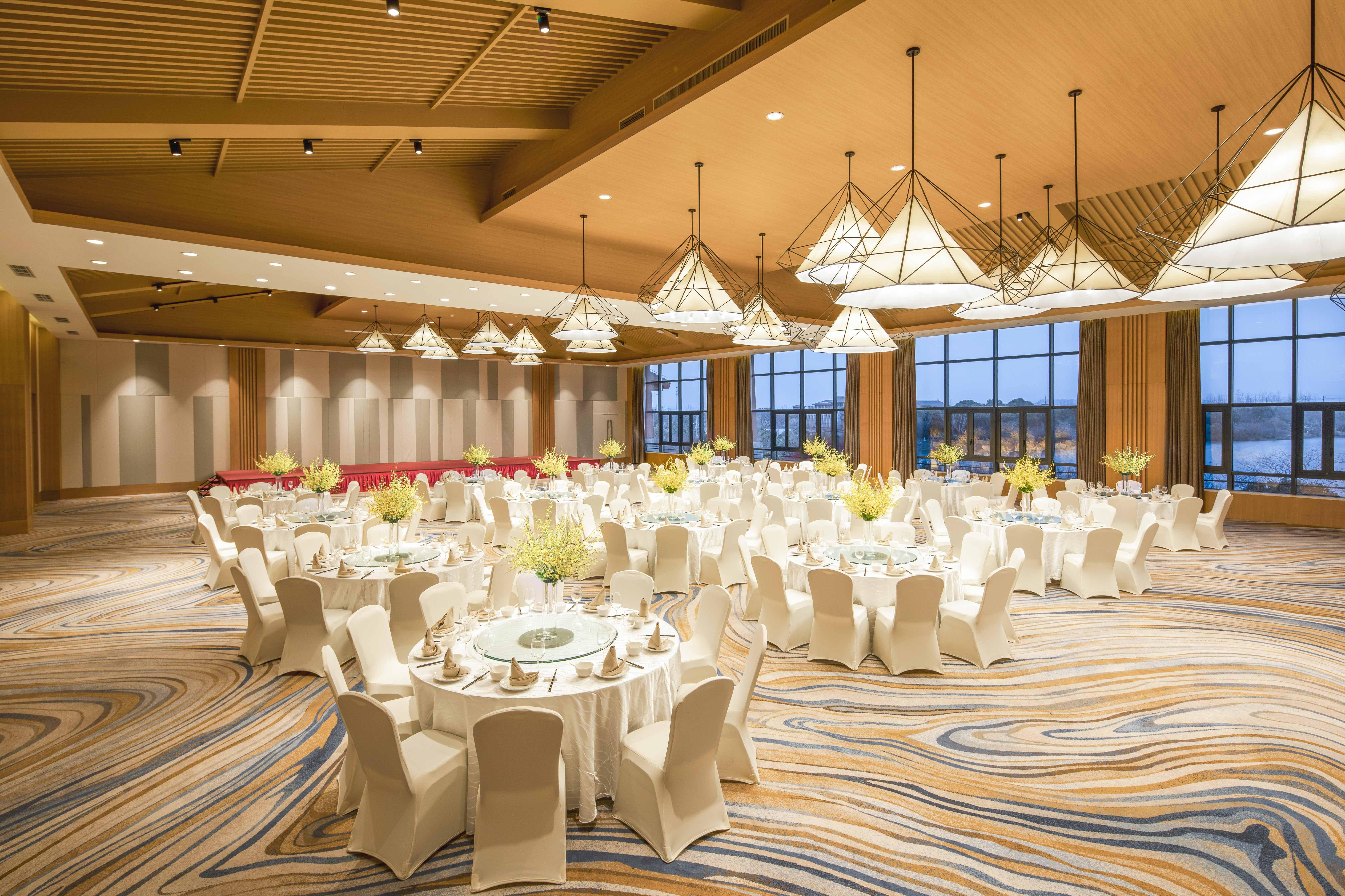 Holiday Inn Kunshan Huaqiao By Ihg Exteriör bild