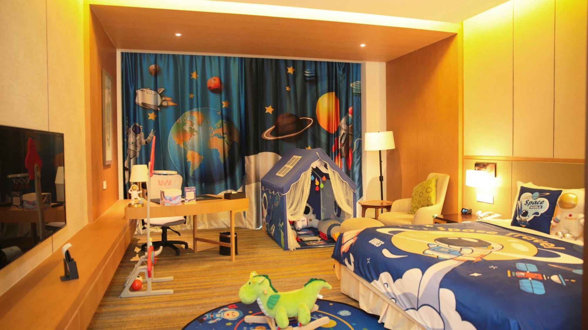 Holiday Inn Kunshan Huaqiao By Ihg Exteriör bild