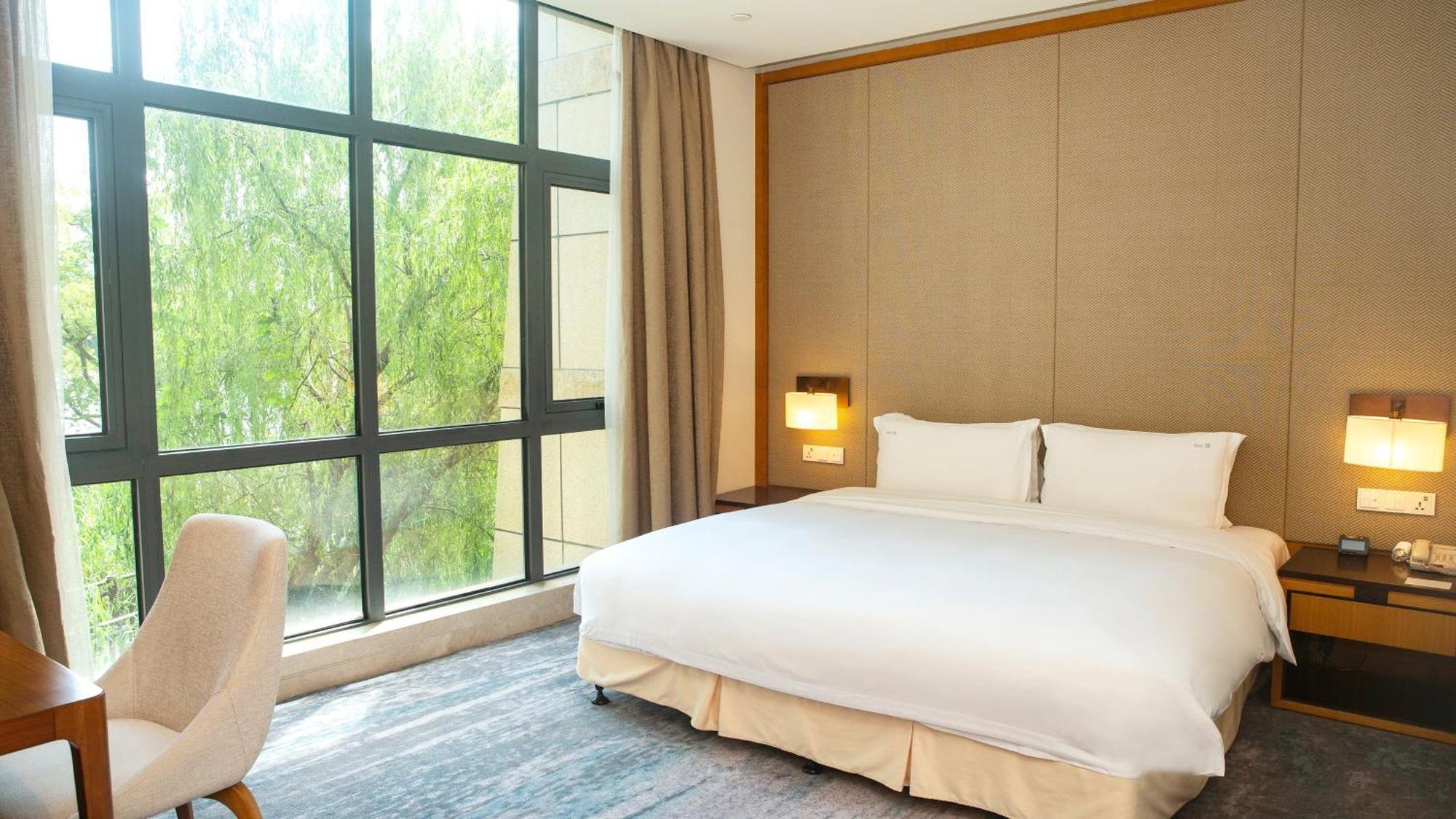 Holiday Inn Kunshan Huaqiao By Ihg Exteriör bild