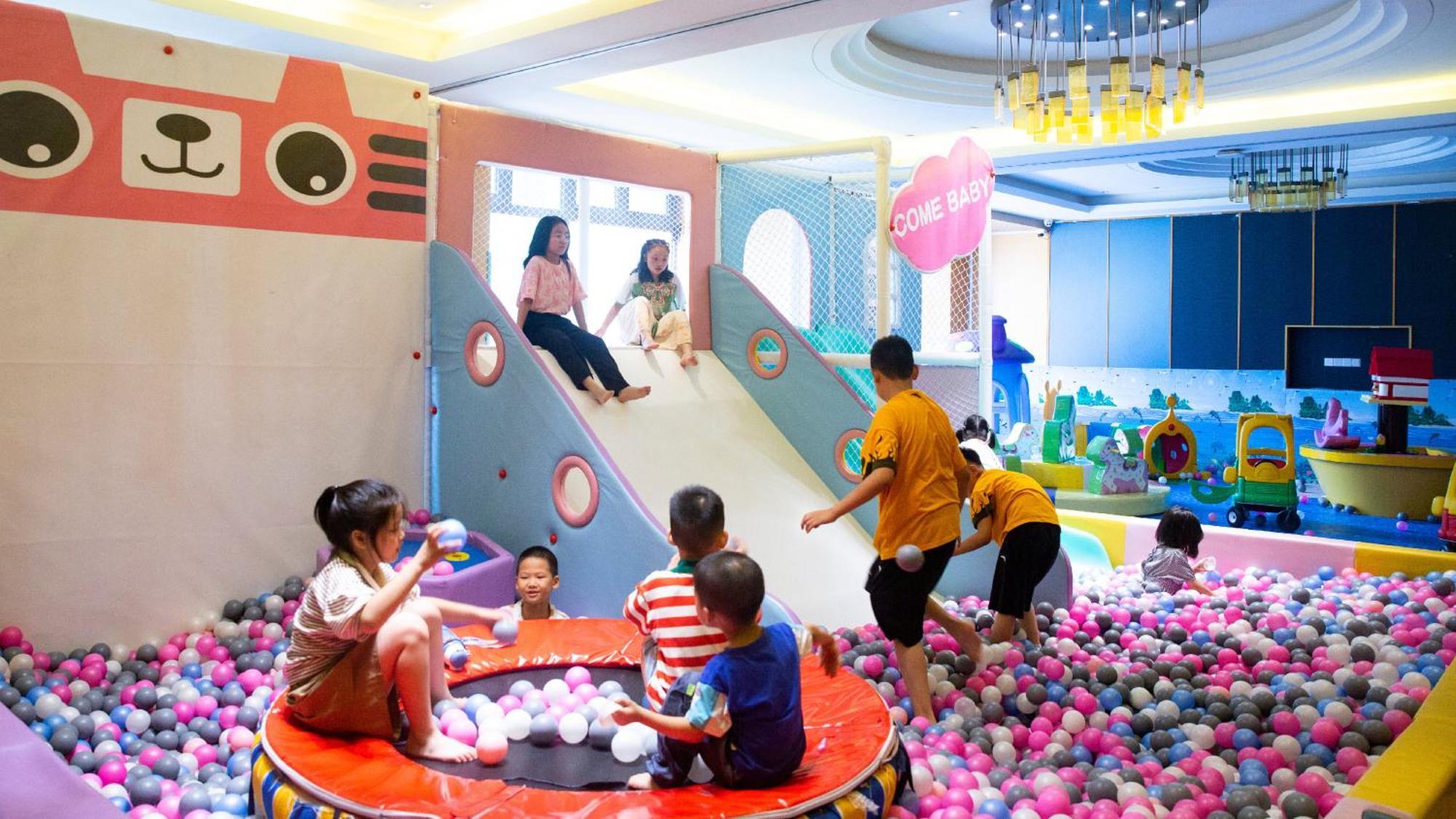 Holiday Inn Kunshan Huaqiao By Ihg Exteriör bild